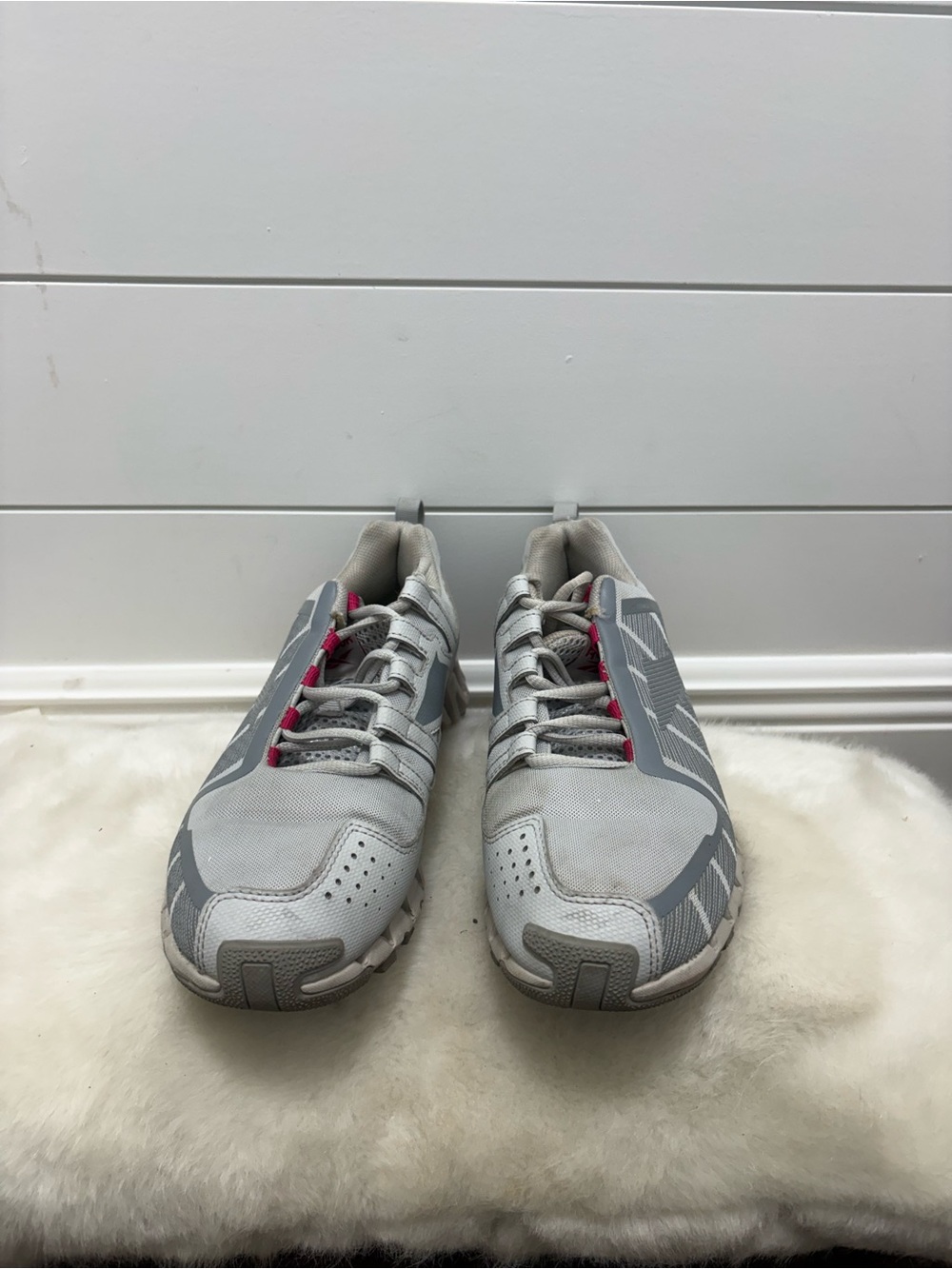 Reebok Women’s Lightweight Gray Athletic Sneakers